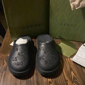 Black Gucci slip ons. Gucci size 8. I wear a us size 10